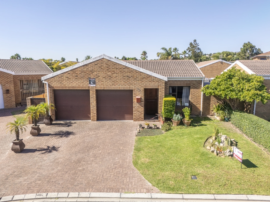 3 Bedroom Property for Sale in De Oude Spruit Western Cape